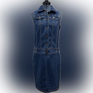 Monroe & Main sleeveless stretch denim dress